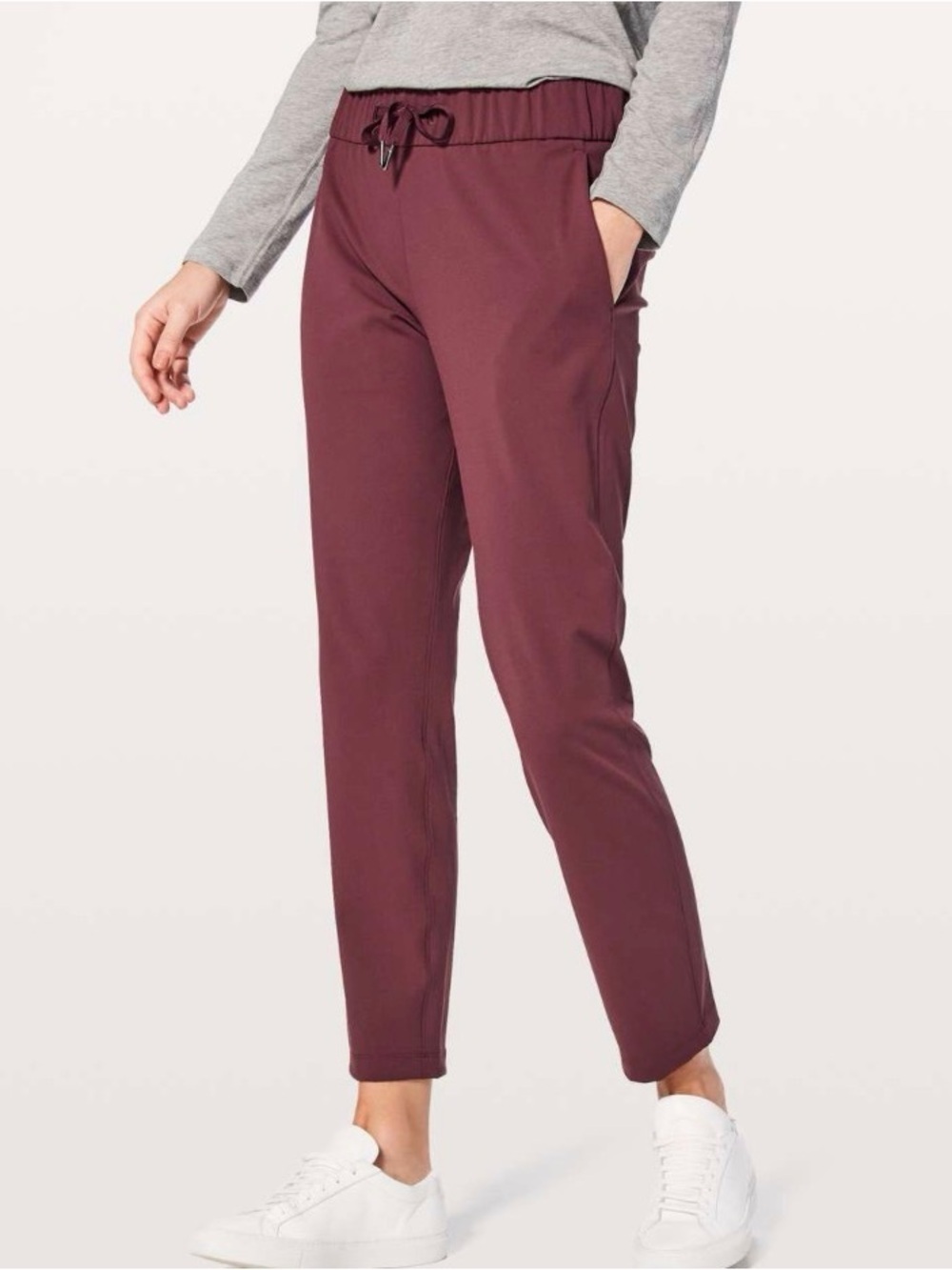 Lululemon On The Fly Pant 28" Redwood Size 4 Athleisure Minimal Lounge Ankle